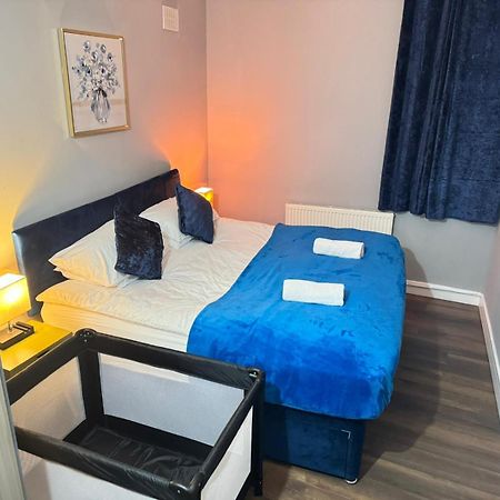 Ferienwohnung 2 Bed Town Centre Nr Theatre Free Park Wi-Fi & Garden Aylesbury  Exterior foto