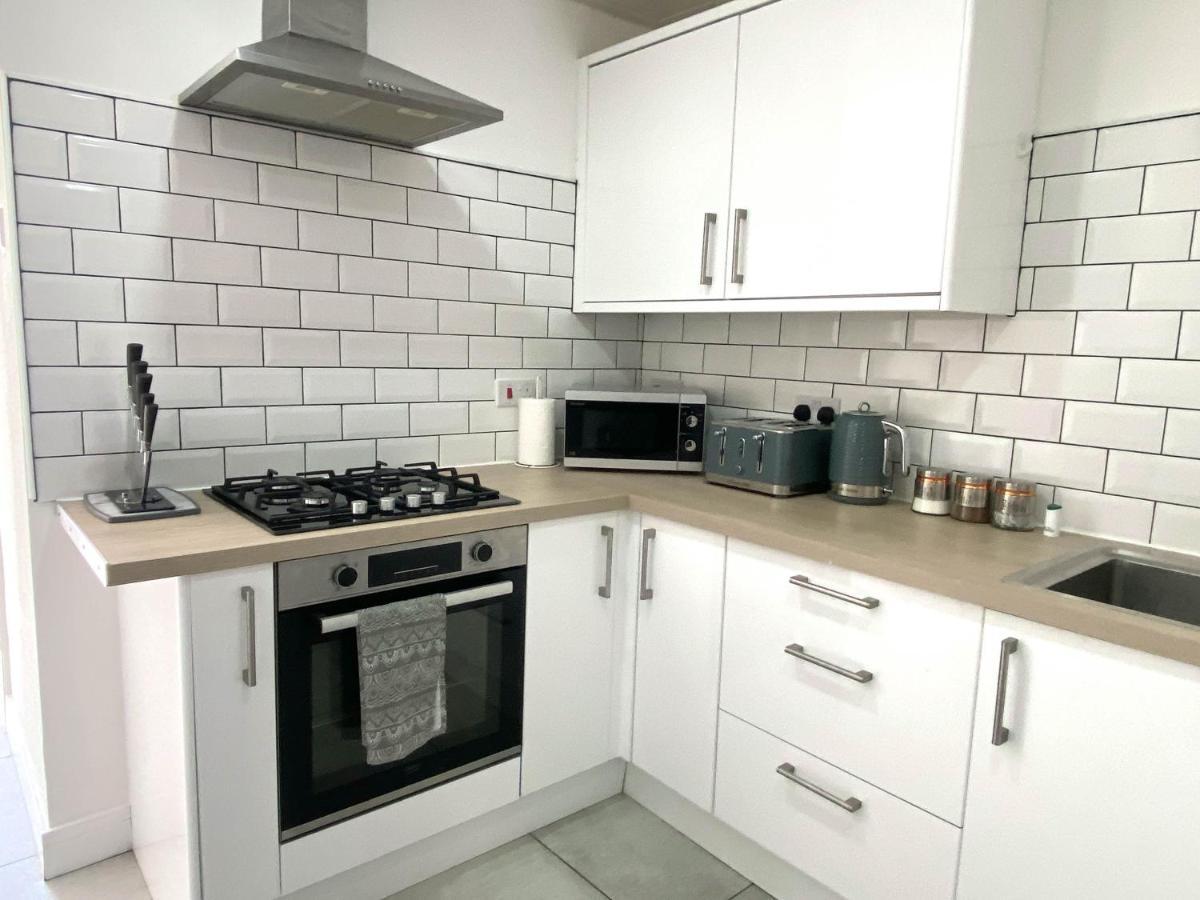 Ferienwohnung 2 Bed Town Centre Nr Theatre Free Park Wi-Fi & Garden Aylesbury  Exterior foto